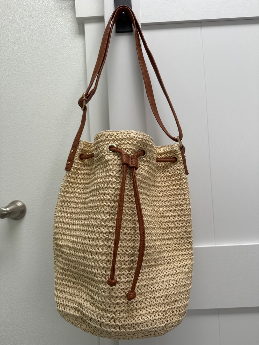 Montce Swim Ali Bucket Bag Cream Straw Brown Leather Boho Crossbody - Picture 2 of 10